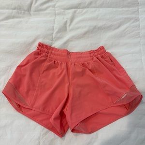 Lululemon Hotty hot shorts.. raspberry cream… size 4… 4 inch length low rise